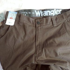 Wranglers Mens All Terrain Gear 5 Pocket Pants